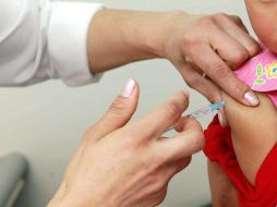 ''Acude a tu Unidad de Salud, lleva la Cartilla Nacional de Salud de tu hija o hijo'', indicó el IMSS en un comunicado. EL INFORMADOR / ARCHIVO