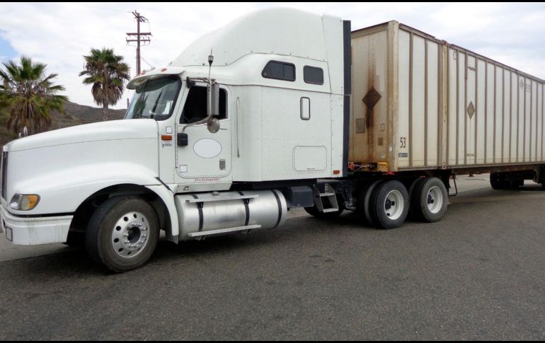 Dentro del vehículo de carga se encontraron más de 800 paquetes con sustancias como cocaína, fentanil, hidromorfina y heroína. AP/ ARCHIVO