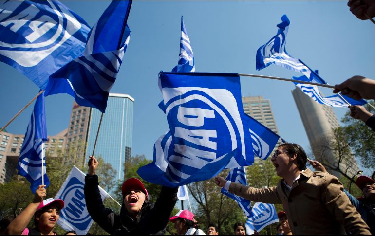Simpatizantes del PAN acudieron al evento para mostrar su respaldo a la candidatura de Anaya. AP/R. BLACKWELL