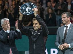Es la tercera ocasión que Federer gana el torneo de Róterdam. AP/P. Post