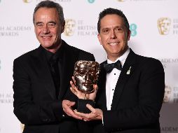 El director de cine Lee Unkrich (derecha) concluyó su breve discurso con un 