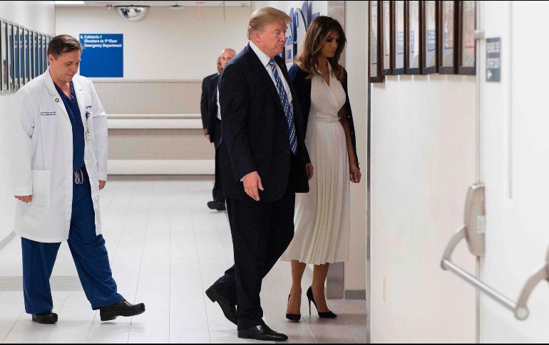 Aunque el mandatario escribió tuits sobre el hecho en ninguno habló sobre control de armas o de la situación de los sobrevivientes y las familias de los fallecidos. AFP / J. Watson