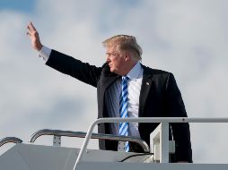 El presidente Trump está abierto a considerar cambios en las leyes de verificación de antecedentes para comprar armas de fuego, Menciona la Casa Blanca. AP / A. Harnik