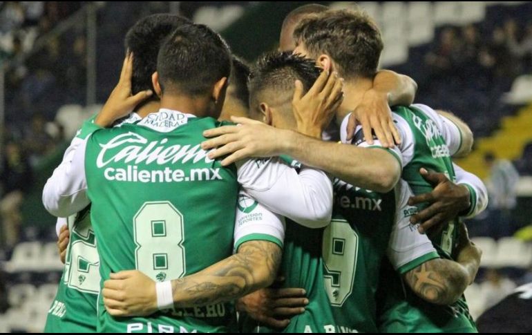 León llegó a siete puntos y es líder del Grupo Uno. TWITTER