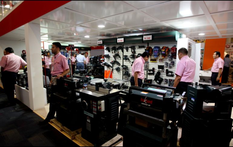 Se apoyará con 6 millones 45 mil pesos a las empresas que quieran participar en ferias, exposiciones y encuentros de negocios internacionales. EL INFORMADOR/Archivo