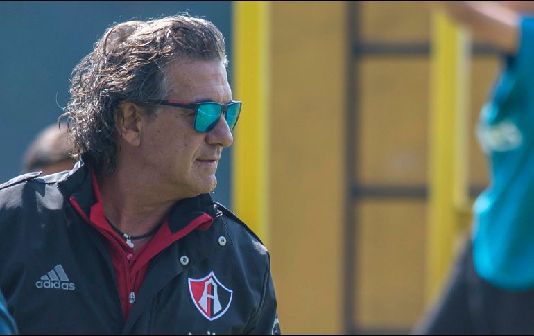 Romano se emplea a fondo para econtrar el modo de complicar la visita del Monterrey, próximo rival de los Zorros. MEXSPORT/ARCHIVO