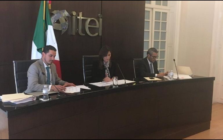 El pleno del Itei decretó dos arrestos administrativos de 18 horas cada uno contra el primer edil. TWITTER / @CynthiaCanteroP