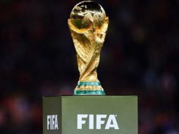 A través de su cuenta de Twitter, Blatter rechaza que se elija la propuesta de la Concacaf entre México, EU y Canadá. ESPECIAL / fifa.com