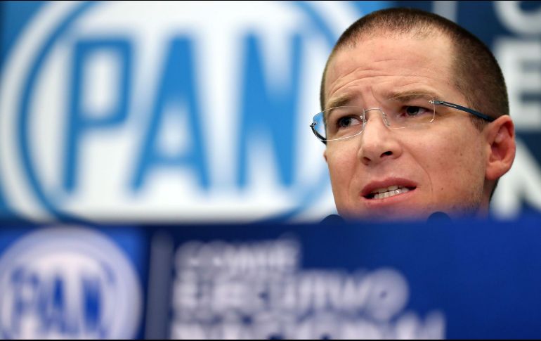 Barreiro contrató a sus clientes con el objetivo de diseñar un estratagema legal, que llevara a poder otorgarle al panista 54 MDP, según Joaquín Xamán. SUN / ARCHIVO