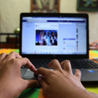 Financieras falsas defraudan a clientes en WhatsApp y Facebook