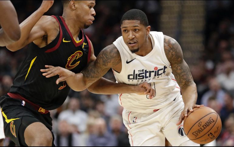 Los Wizards frenan a Cleveland