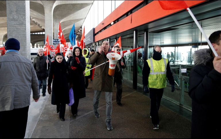 Ayer, Air France canceló 25% de sus vuelos. EFE/Y. Valat