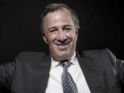 En su cuenta de Twitter, Enrique Ochoa pide trabajar en unidad para lograr el triunfo contundente de José Antonio Meade. AFP / ARCHIVO