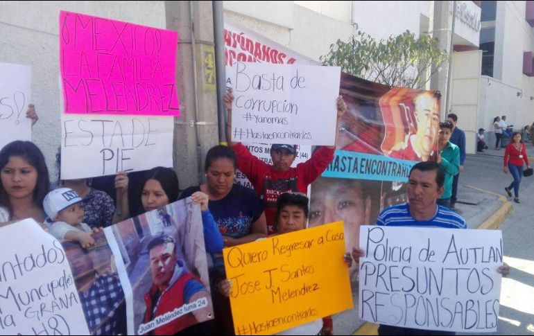 Los familiares precisan que las cuatro personas desaparecieron el pasado 1 de febrero. ESPECIAL/