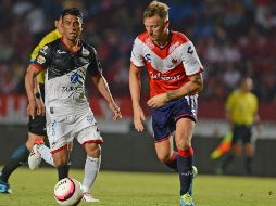 Los veinte autobuses patrocinados por los jarochos han formado una caravana junto con los no pagados. TWITTER/@ClubTiburones