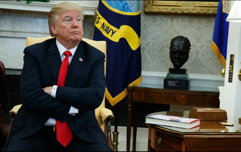 El documento pretende mostrar que las pruebas halladas por el FBI contradicen el testimonio que dio el exasesor de política exterior de la campaña de Donald. AP / E. Vucci