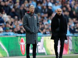 Estos brazaletes como el que portó Guardiola se han convertido en un símbolo del movimiento independientista catalán y la defensa de sus presos politícos. AP/F. AUGSTEIN