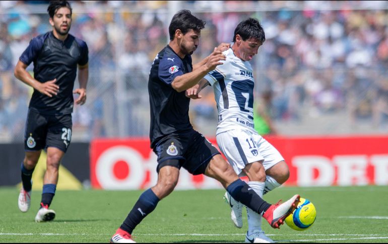 Alanís (I) fue héroe y villano para los rojiblancos. MEXSPORT/ARCHIVO