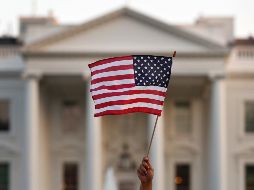 El plan DACA sigue vigente y los servicios migratorios deben aceptar peticiones de renovación del permiso que frena la deportación de los jóvenes indocumentados y les permite trabajar. AP / ARCHIVO