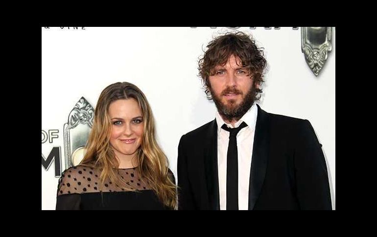 Alicia Silverstone y Christopher Jarecki se casaron en 2005 en California. TWITTER / @enews
