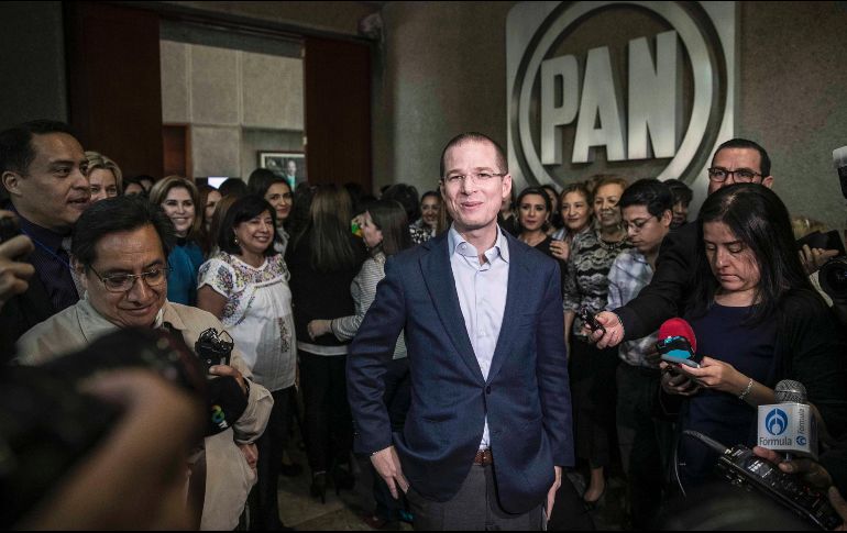 Anaya señala que se trata de una “cortina de humo para tapar” el supuesto desvió de Meade en la Sedesol. SUN/Y. Xolalpa