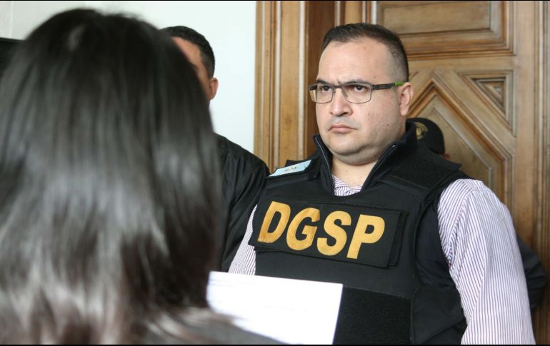 Duarte sostiene que derivado al desapego a la ley de la Fiscalía General de Veracruz recurre a la PGR. SUN/ ARCHIVO