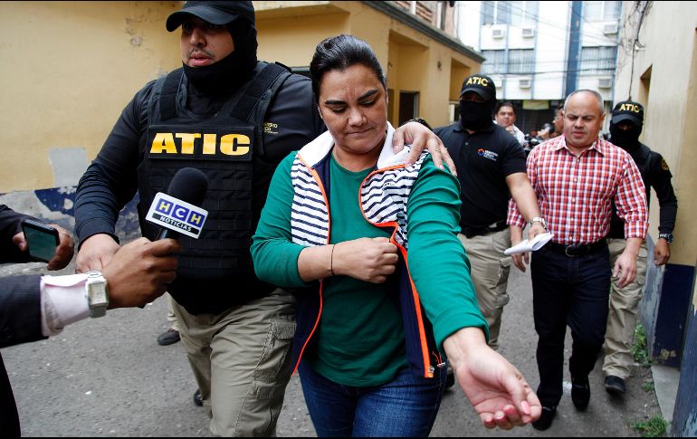 La Organización de Estados Americanos detectó que el despacho de la primera dama movió entre 2011 y 2014 más de 4 millones de dólares. AP/ F. Antonio