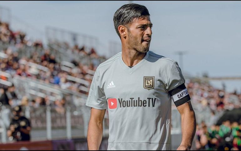 En su primer partido, Vela ya escribe su nombre en la historia de Los Ángeles FC. TWITTER/@LAFC