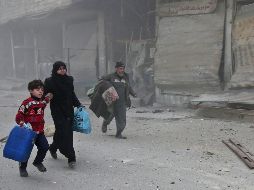 Ayer, denunciaron que treinta personas sufrieron síntomas de asfixia en la localidad de Hamuriya por un supuesto ataque químico. AFP/A. Eassa