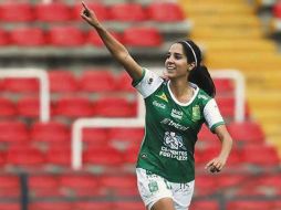 Leticia Vázquez le hizo un triplete de goles a las tapatías, que siguen sotaneras en el Grupo 2.