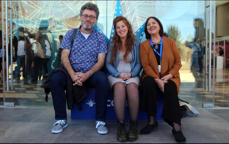 De izquierda a derecha, Eduardo Guillot, Mariángel Solomita y Annemarie Meier. EL INFORMADOR/E. Barrera