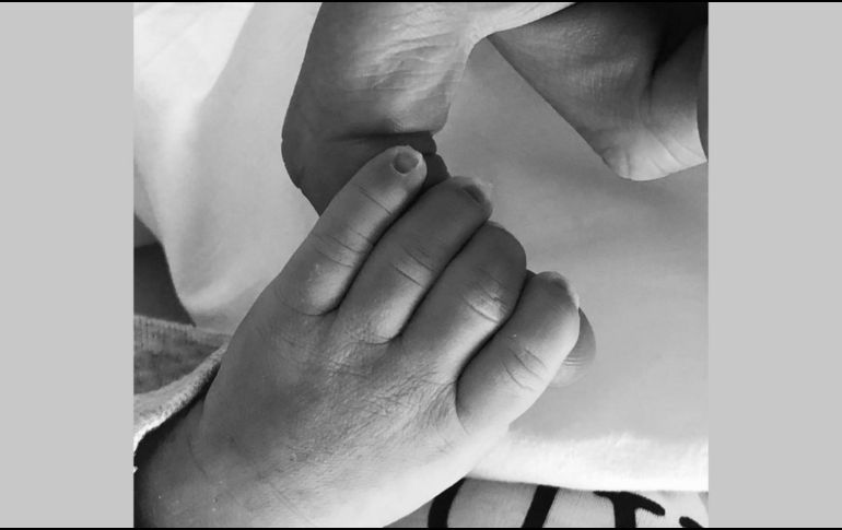 ''Bienvenido Ciro!!! Gracias a Dios salió todo perfecto. La mamá y él están muy bien. Estamos súper felices!!!!'', dice el argentino en redes sociales. INSTAGRAM / @leomessi