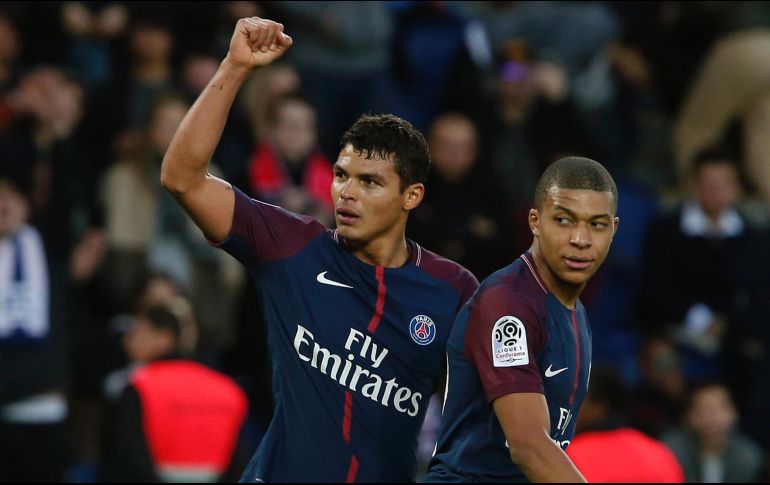 El gigante parisino volvió a su realidad cotidiana: imparable en Francia, inoperante en competencias europeas. AP/T. Camus