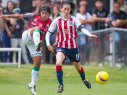 Chivas reaccionó a la ventaja tempranera de Necaxa, pero no fue suficiente para evitar la derrota. MEXSPORT/C. de Marchena