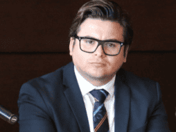 Barroso Correa comentó que durante la campaña de firmas gastó unos 30 mil pesos, y cuando se le entregue su constancia de registro, no aceptará financiamiento del INE. TWITTER/ @angelbarrosomx