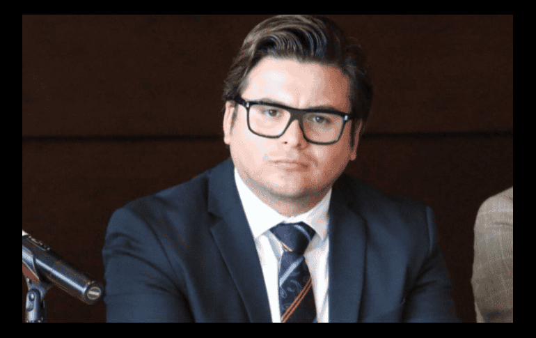 Barroso Correa comentó que durante la campaña de firmas gastó unos 30 mil pesos, y cuando se le entregue su constancia de registro, no aceptará financiamiento del INE. TWITTER/ @angelbarrosomx