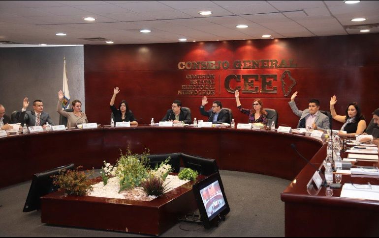 Teresa Martínez, la suegra de Jaime Rodríguez, El Bronco, irá por la alcaldía de Santa Catarina.TWITTER / @ceenlmx