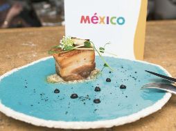 Orgullo. La embajada de México en Francia presumió el éxito de la degustación. NTX