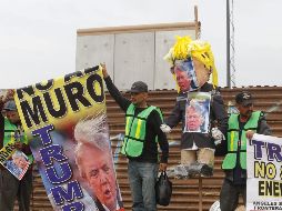 Fotogalería: Trump visita los prototipos del muro en California