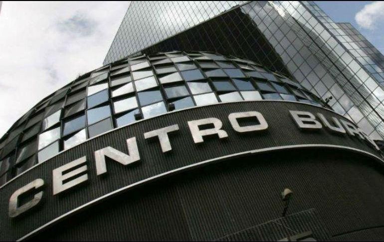 En la sesión se negociaron 226 millones de títulos en los mercados global y local, por los que se pagaron 11 mil 095 millones de pesos mexicanos. NTX/ ARCHIVO