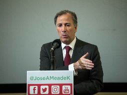 El candidato presidencial se reunió con el Consejo Mexicano de la Industria de Productos de Consumo. SUN / G. Espinosa