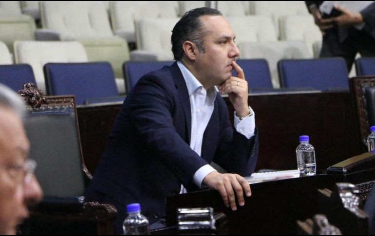 Canek Vázquez fue dirigente del Frente Juvenil Revolucionario del PRI, además de diputado federal. TWITTER /  @canek_vazquez