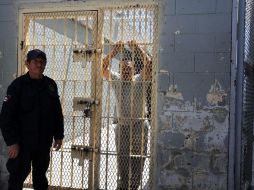 Sales indicó que las quejas más comunes de los guardias son la distancia familiar, el estrés laboral y falta de apoyo de sus superiores.