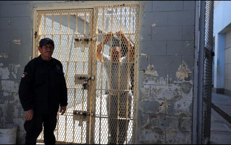 Sales indicó que las quejas más comunes de los guardias son la distancia familiar, el estrés laboral y falta de apoyo de sus superiores.