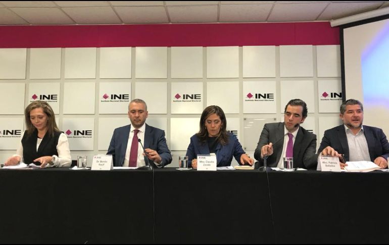 Mientras que Zavala ya puede registrarse como candidata, Ríos Piter y “El Bronco” cuentan con cinco días para hacer valer su derecho de audiencia, señaló el Instituto. TWITTER / @INEMexico