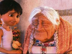 Su rutina y estilo de vida no han cambiado; sin embargo, poco a poco la gente ha empezado a preguntar por ella. 