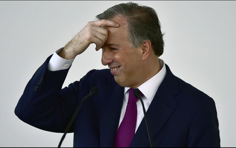 A la reunión de la Comisión Política Permanente que aprobará las listas de los plurinominales arribó ya Meade. AFP / P. Pardo