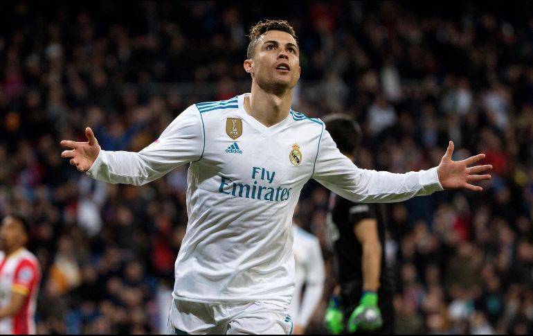 El astro de Madeira celebra su segundo gol de la noche.  EFE/R. Jiménez