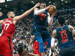 Russell Westbrook obtuvo ayer su triple-doble número 23 de la temporada y 102 de su carrera. AP/C. Young