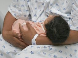 Al nacer, la bebé pesaba cuatro kilos 60 gramos, luego de la operación para retirar el tumor alcanzó un peso de dos kilos 460 gramos. EL INFORMADOR / ARCHIVO